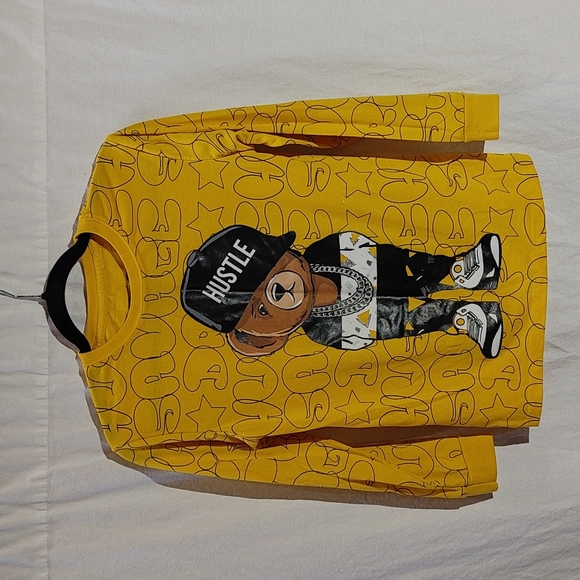 Hustle Bear Tee - Picture 1 of 6